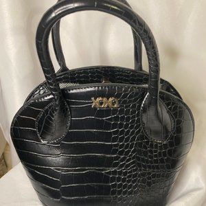 xoxo black alligator faux leather crossbody purse